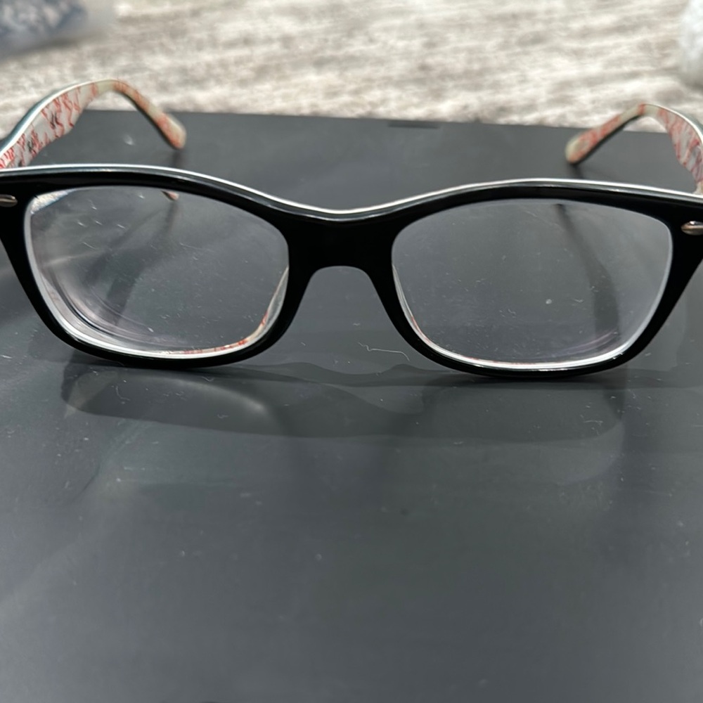 Ray-Ban Black Frame Glasses